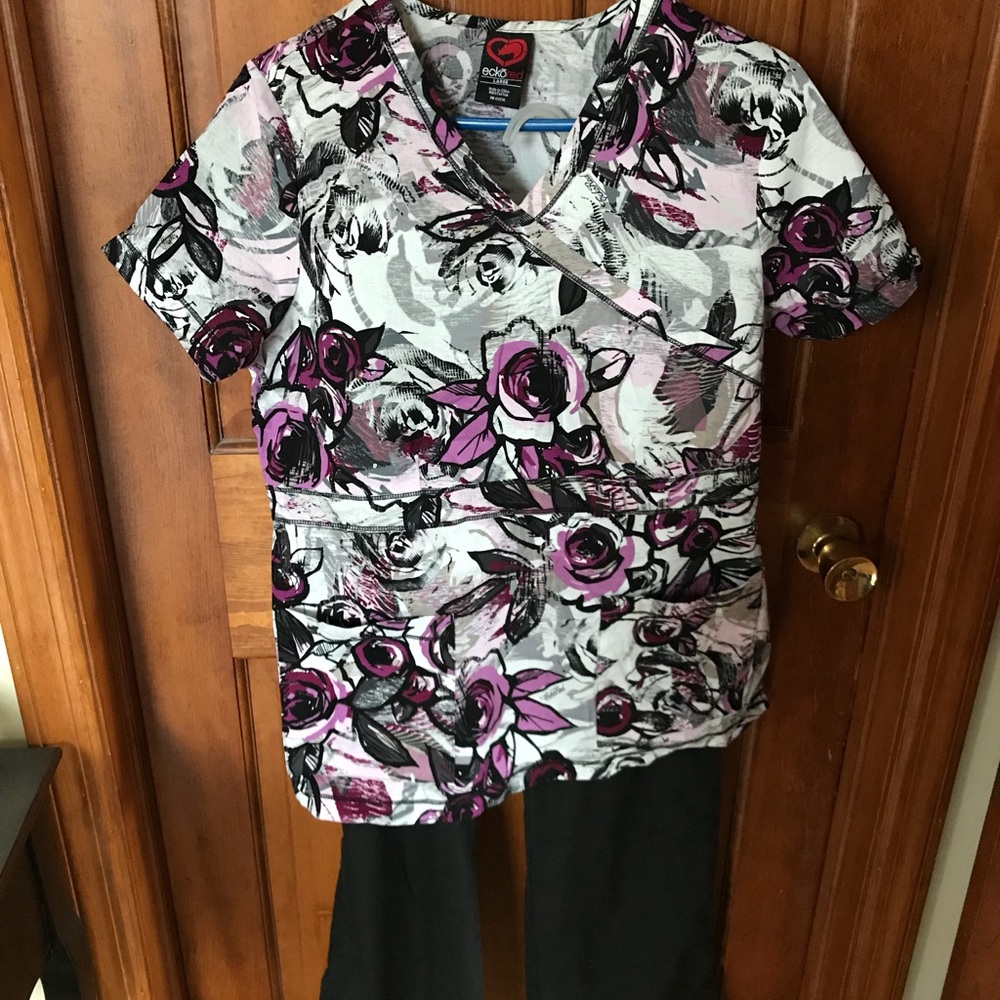 Scrub set!